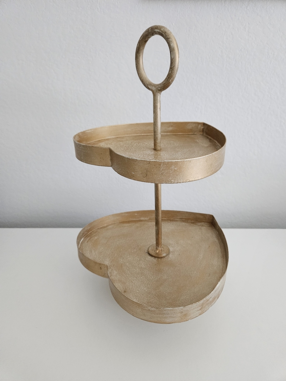 NEW Heart Two Tier Dessert Serving Tray Stand Brushed Gold Rustic Made In India - Picture 5 of 10
